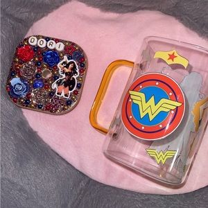 Wonder Woman glass cup